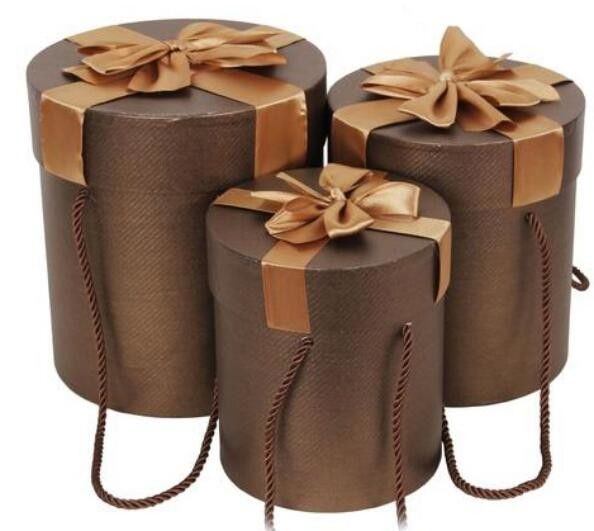 Luxury cardboard gift paper box for clothes / clothing gift box