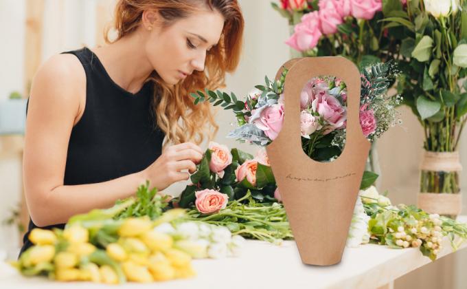 Handle Kraft Paper Flower Bag Wedding Confetti Cones Shaped Bouquet Bag Plant Bag Creative Flowers Holder Wrapping Gift 0